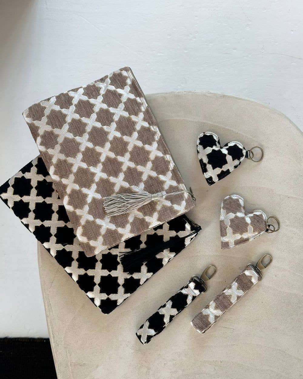 High crafty – wholesale Pencil case/pouch – Handmade Colorful Pencil Case – Lois Design – Gold Thread De7