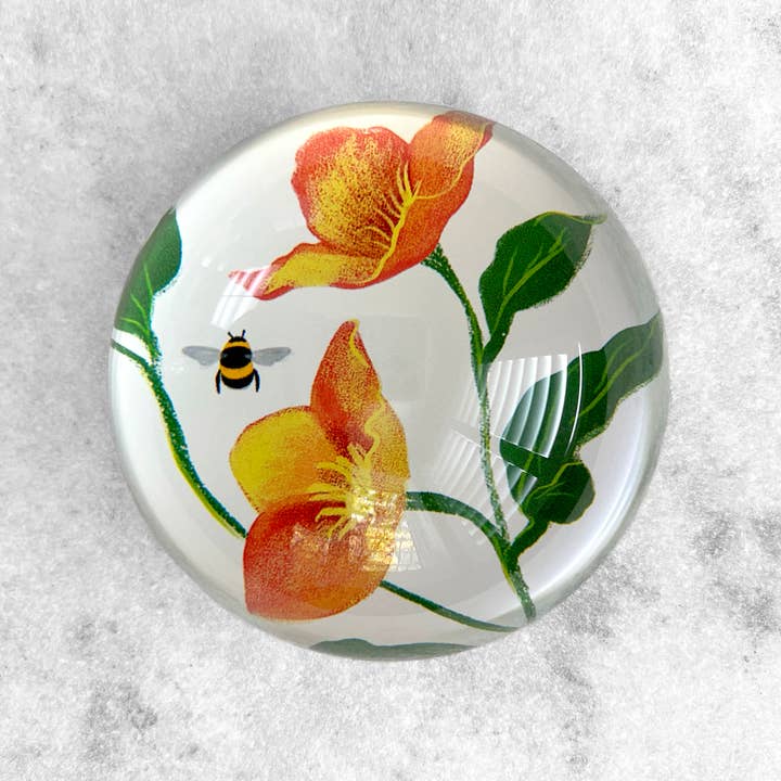 Favorite Story - Wholesale Paper Weight - Glass Dome Paperweight - Hellebore