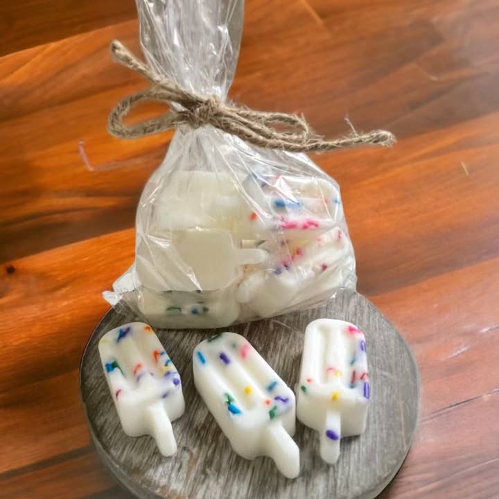 Wicks and Gifts - Vente Fondants - Bougie Fruit Loop en forme de mini-popsicle de 5 oz qui fond