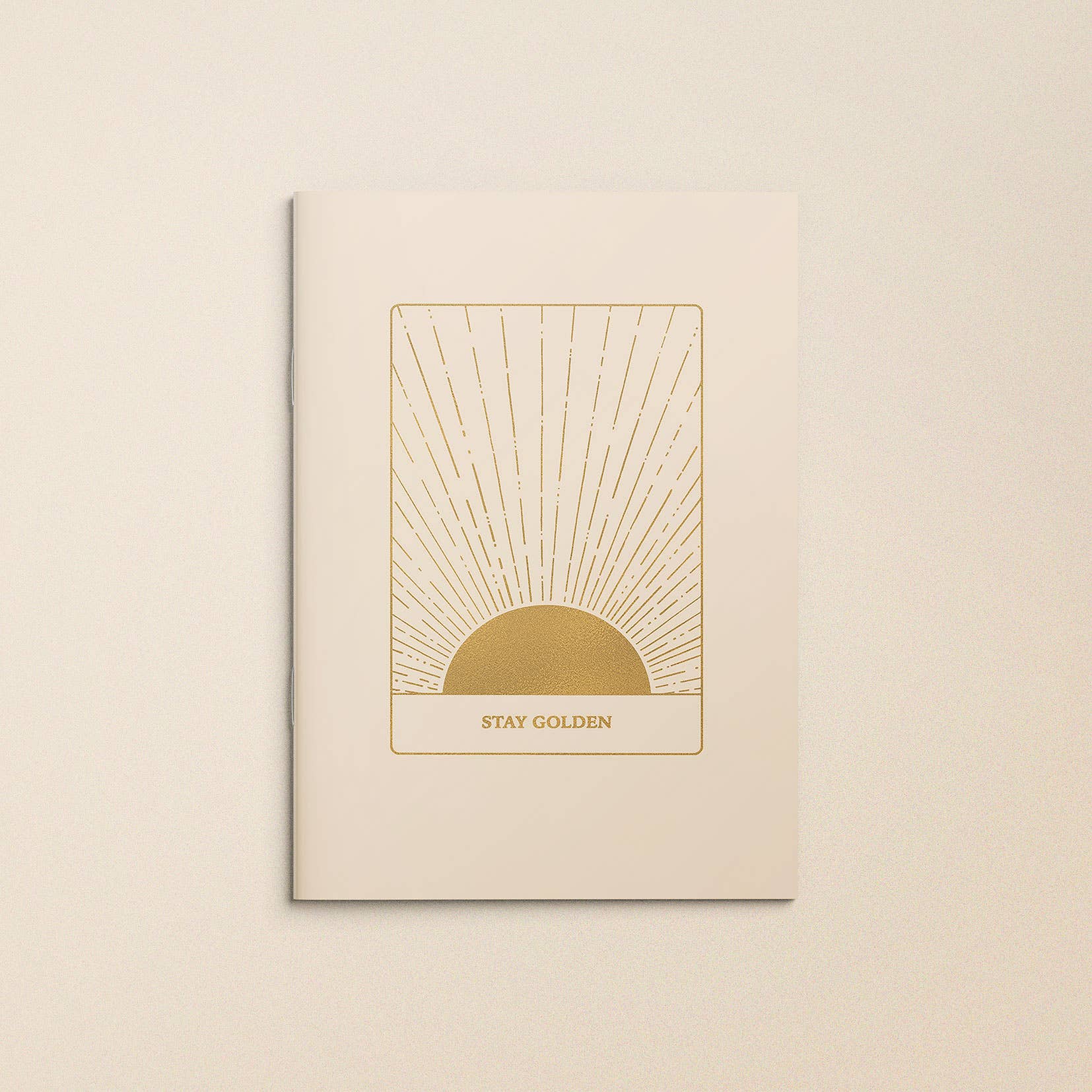 Anna Cosma – Großhandel Tagebuch – STAY GOLDEN - BLANC Journal mit Goldfolie - Sonnentaro-Notizbuch1