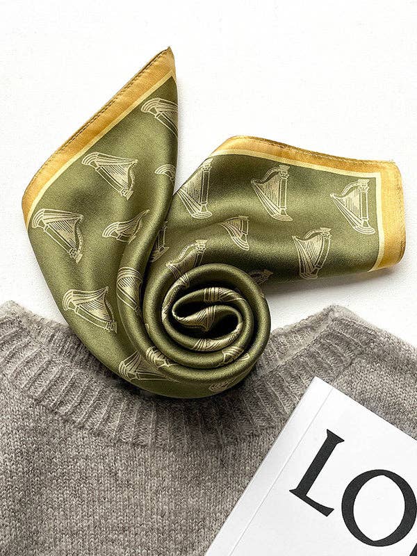 TINTA VERDE Pañuelo cuadrado de seda de morera verde tinta urbana de venta al por mayor en Faire1