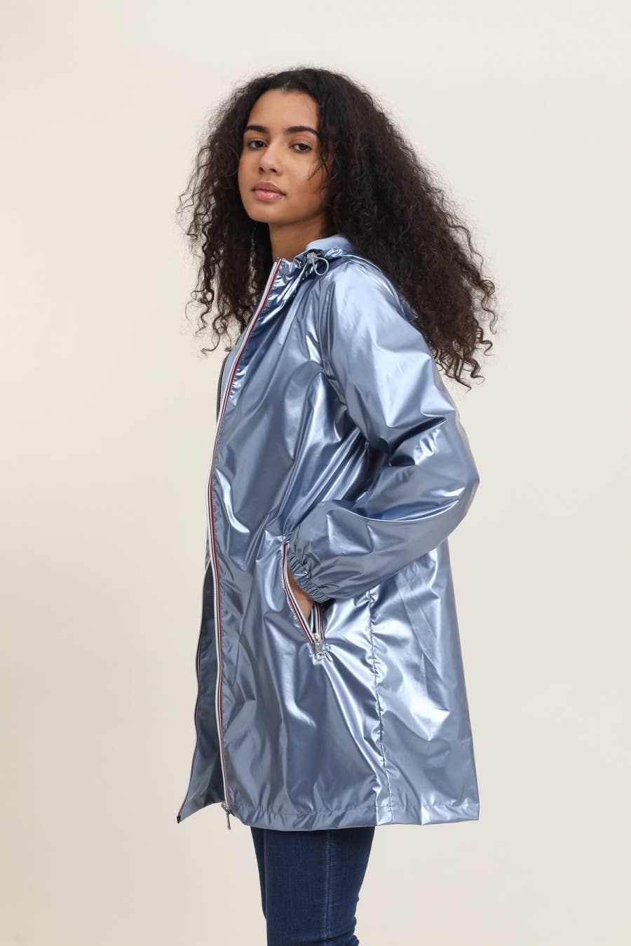 Attrait Paris - Wholesale Raincoat - Women's - Long reversible hooded waterproof jacket21