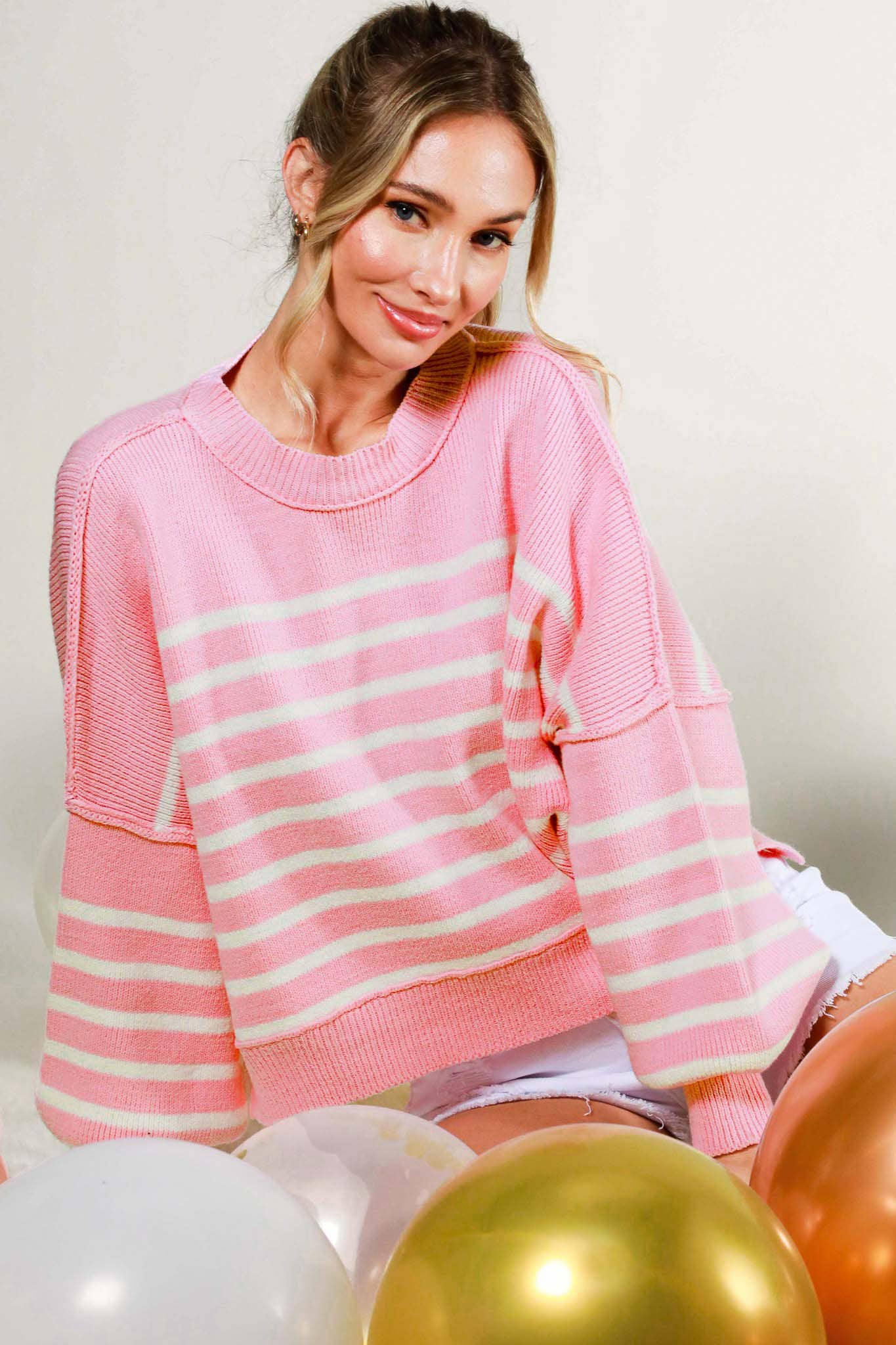 Vine & Love – wholesale Pullovertröja - Dam – Vine & Love randig tröja med balloonärm och rund hals10