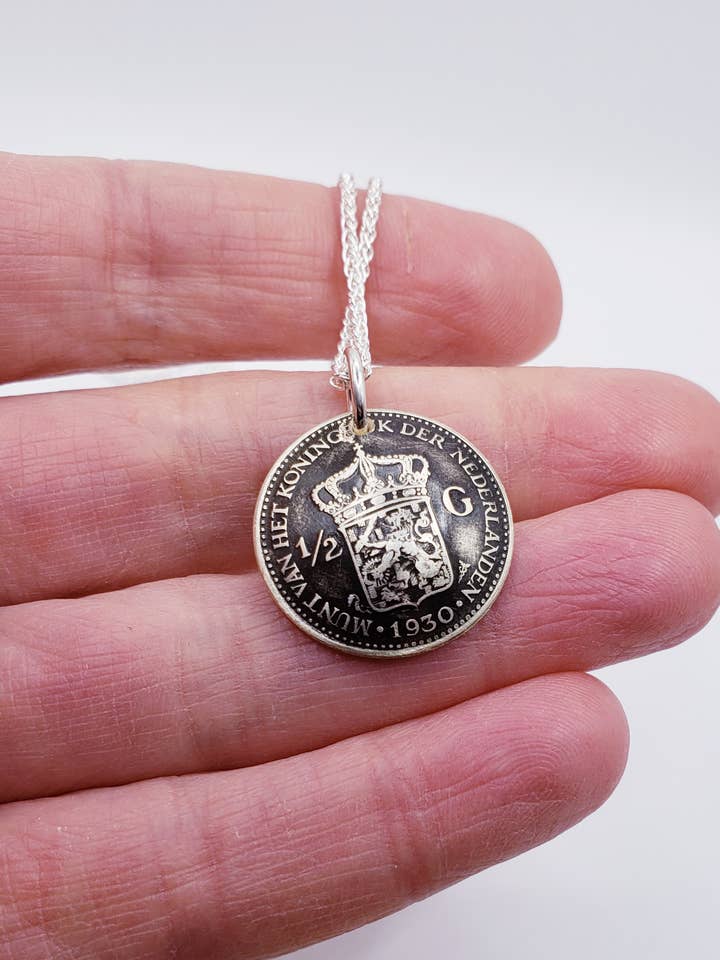 Colares de moedas de prata sortidas por atacado de Lost Things Artisan Jewelry