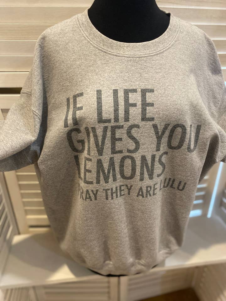 Sweatshirt Lulu pour la vente par Loftin Design Co