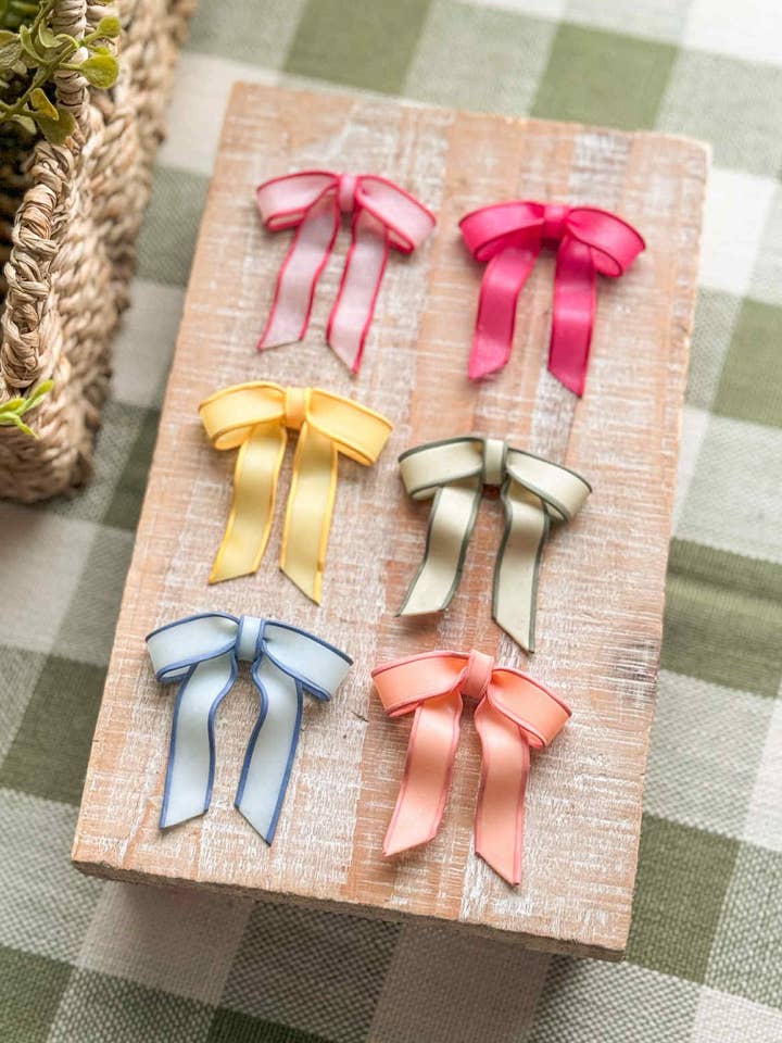 Fiocco a Nastro Luminoso Pendente per la vendita all'ingrosso da parte di Aurora Boheme