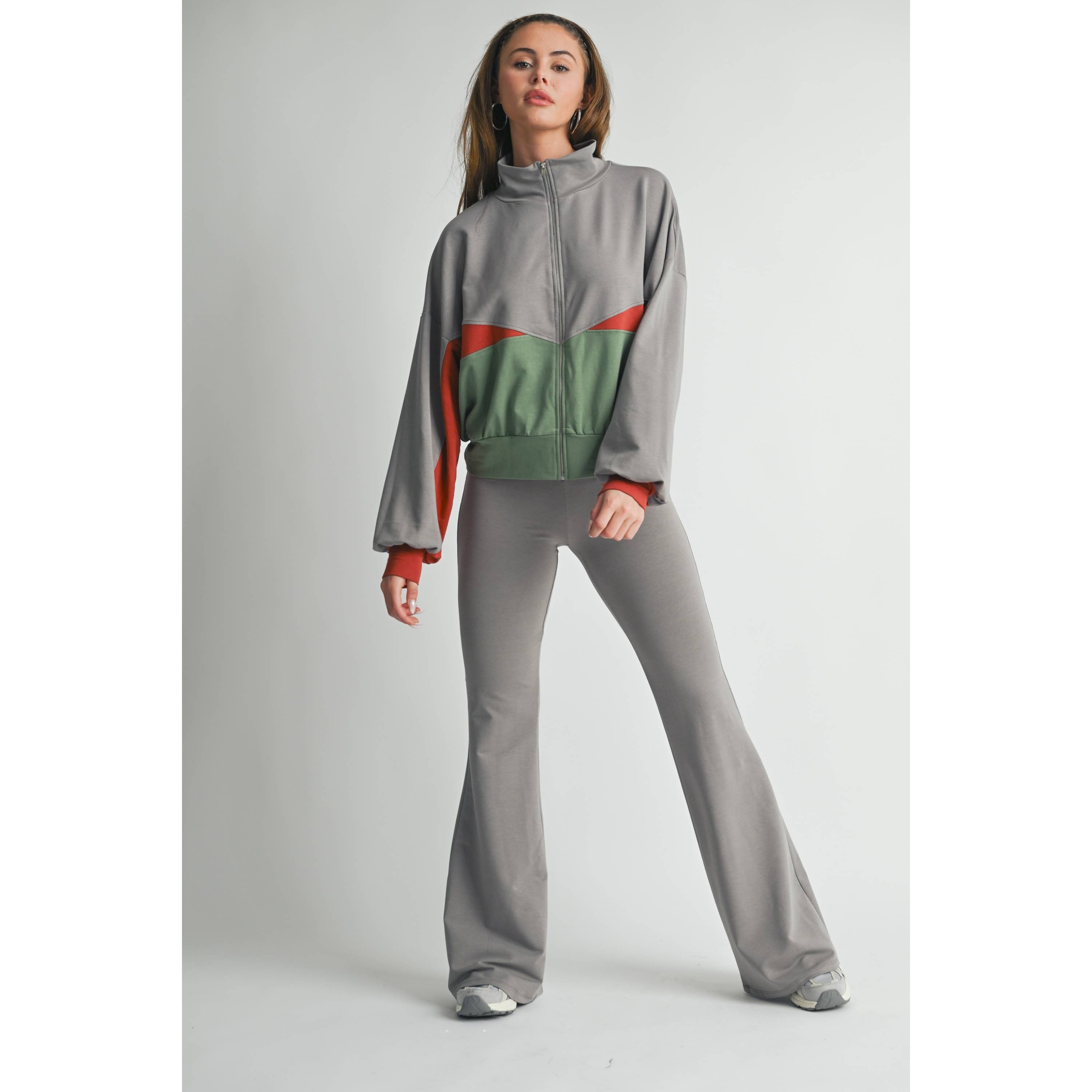 omgstyles - Vendita all'ingrosso Completo top e pantaloni (NON loungewear) - Donna - SET GIACCA E PANTALONI MULTICOLORE4