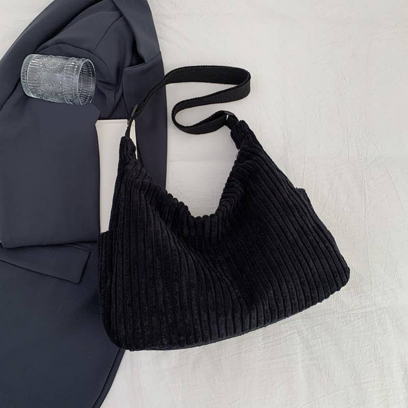 JOSSLYN by wall to wall – wholesale Axelremsväska – Dam – Corduroy casual quiltad axelväska | 40P5826