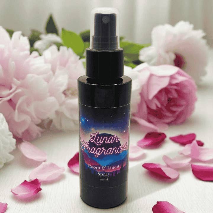 Spray de quarto Peony & Blush Suede por atacado de Lunar Fragrances