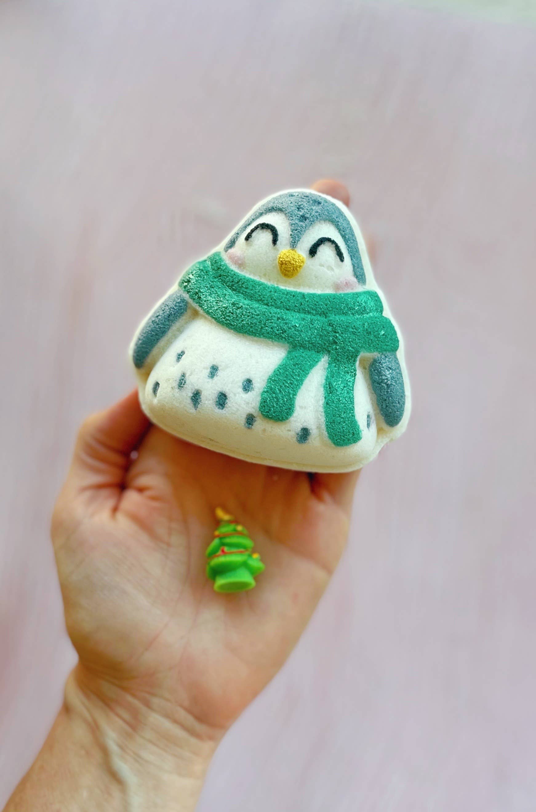 The Sister Made - Wholesale Bath Bomb/Fizz - Cozy Penguin bath bomb - with toy inside!0