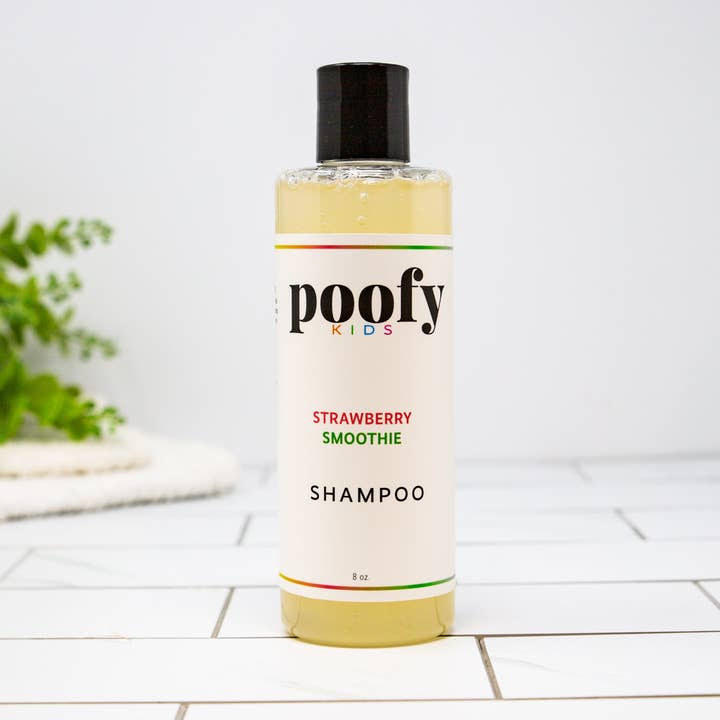 Shampooing Fraise Smoothie pour la vente par Poofy Organics