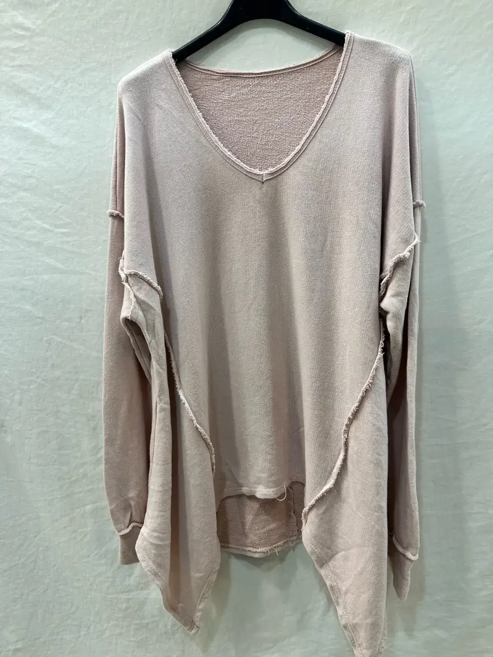 Mimi & Gogo - Wholesale Sweatshirt - Women's - Geometric cut sweatshirt @8963_SweatGeometique11