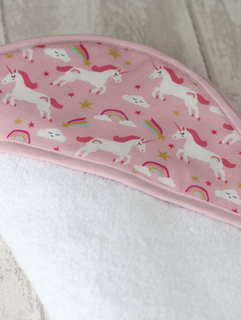 My Lovely Family - Wholesale Handdoek met capuchon - Kinderen en baby - Badcape eenhoorn1