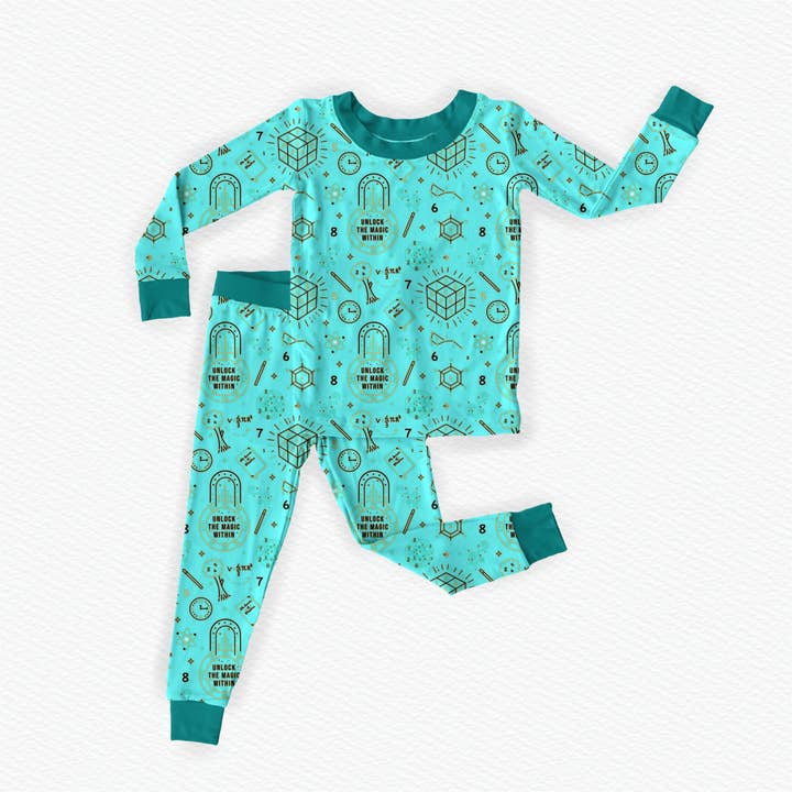 Ellie utforskaren | Turkosa barnpyjamas för wholesale av Penny’s Pixies Kids Pajamas