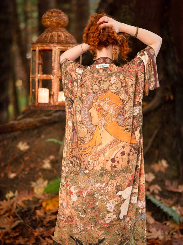 Robe Kimono Dream Weaver Opera Duster c/ Signos do Zodíaco por atacado de Market of Stars (Worldwide)
