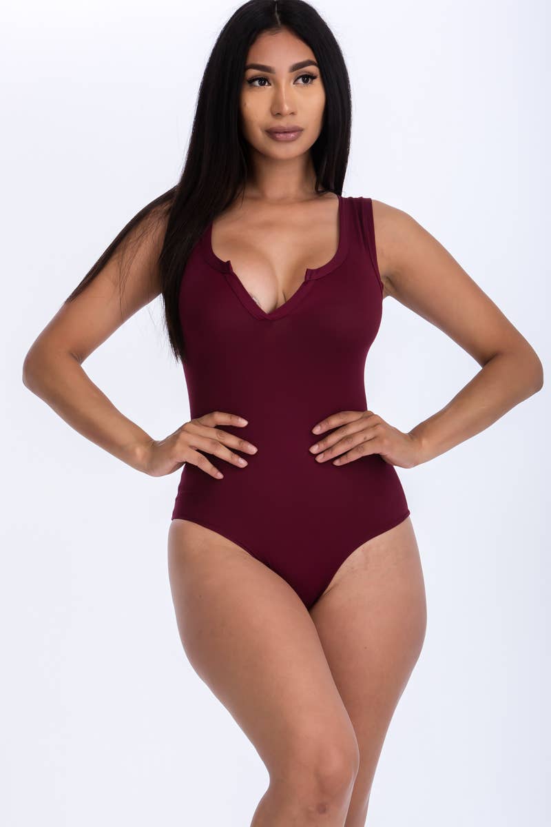 CAPELLA APPAREL - Vente Body – femme - Body sans manches avec fente avant1