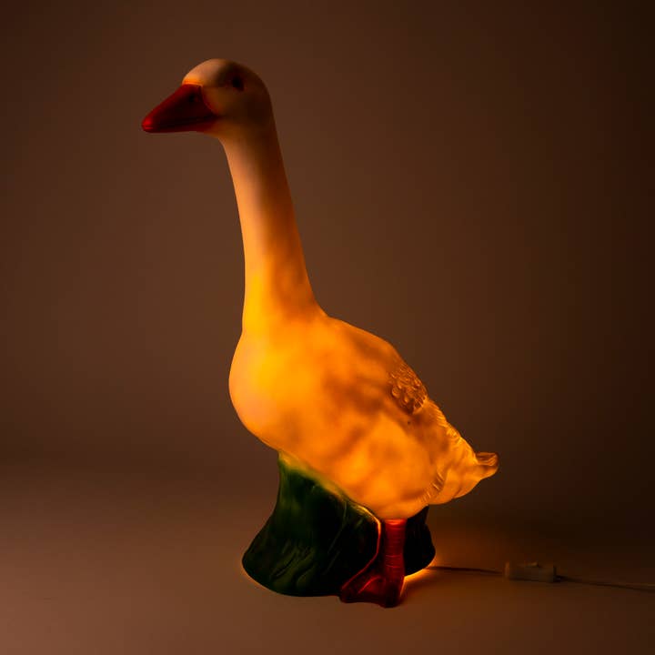 Egmont - Wholesale Figurine Lamp - Large Goose w/ Plug1