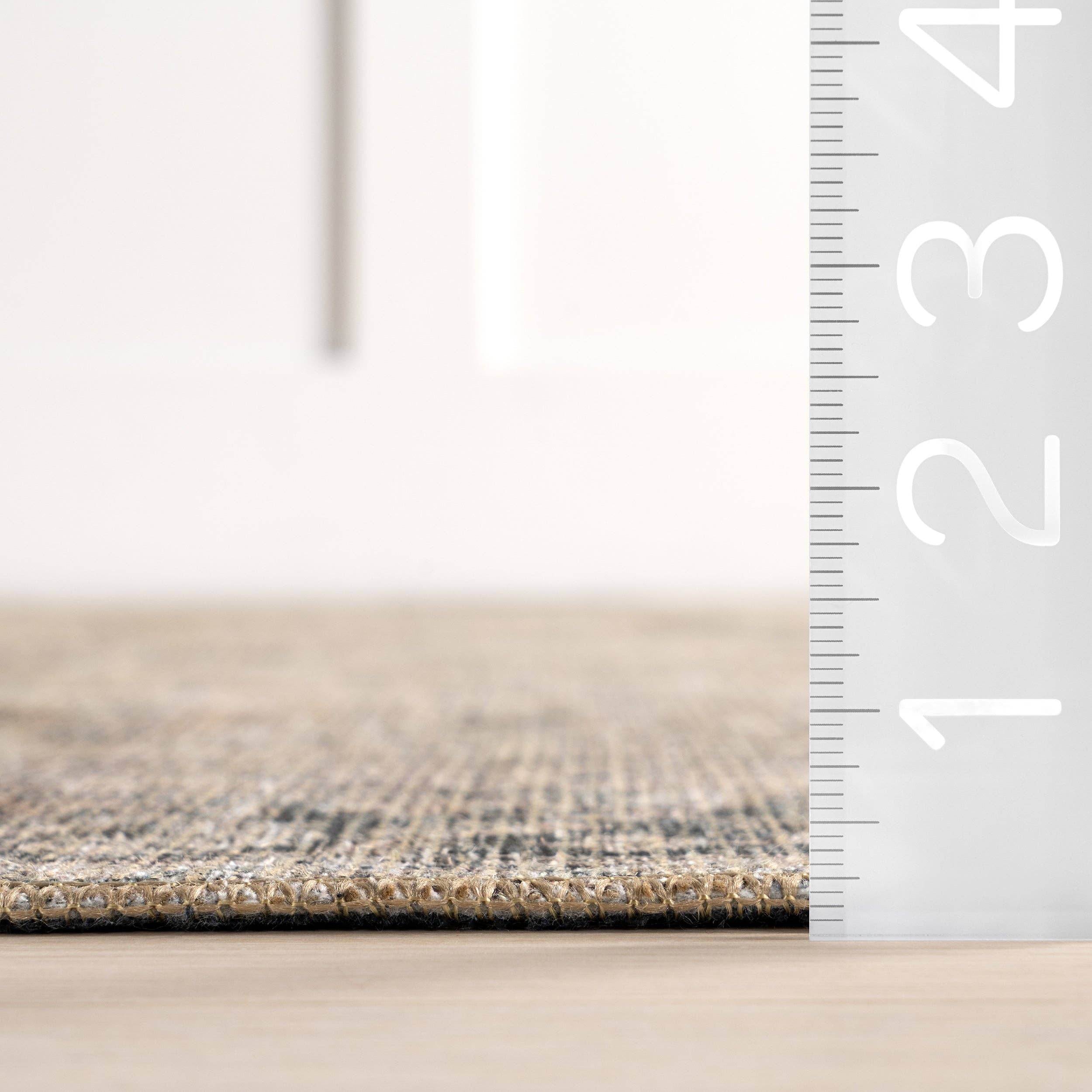 nuLOOM - Wholesale Area Rug - Hillstone Collection Deka Traditional Vintage Medallion Area Rug1