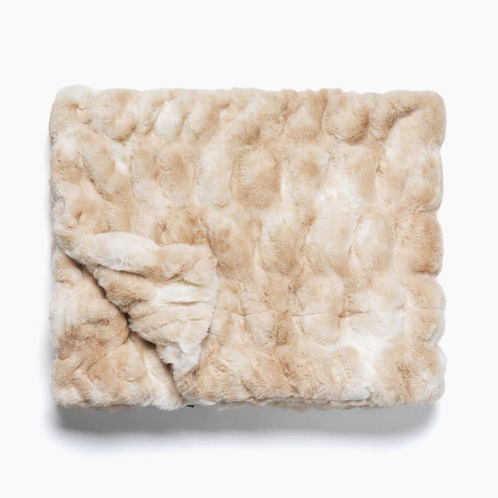 The Lola Pet Blanket | Caramel N' Cream for wholesale by Lola Blankets