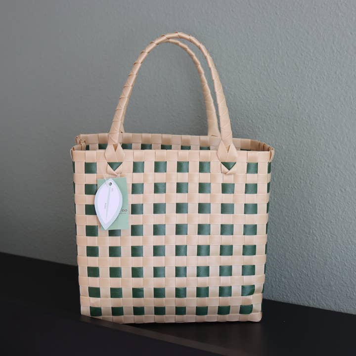 Handwoven Gift Basket Tote for Picnic –Holiday Gift Totes and other Purchase Wholesale easter tote bags. Free Returns & Net 60 Terms on Faire trending on Faire.