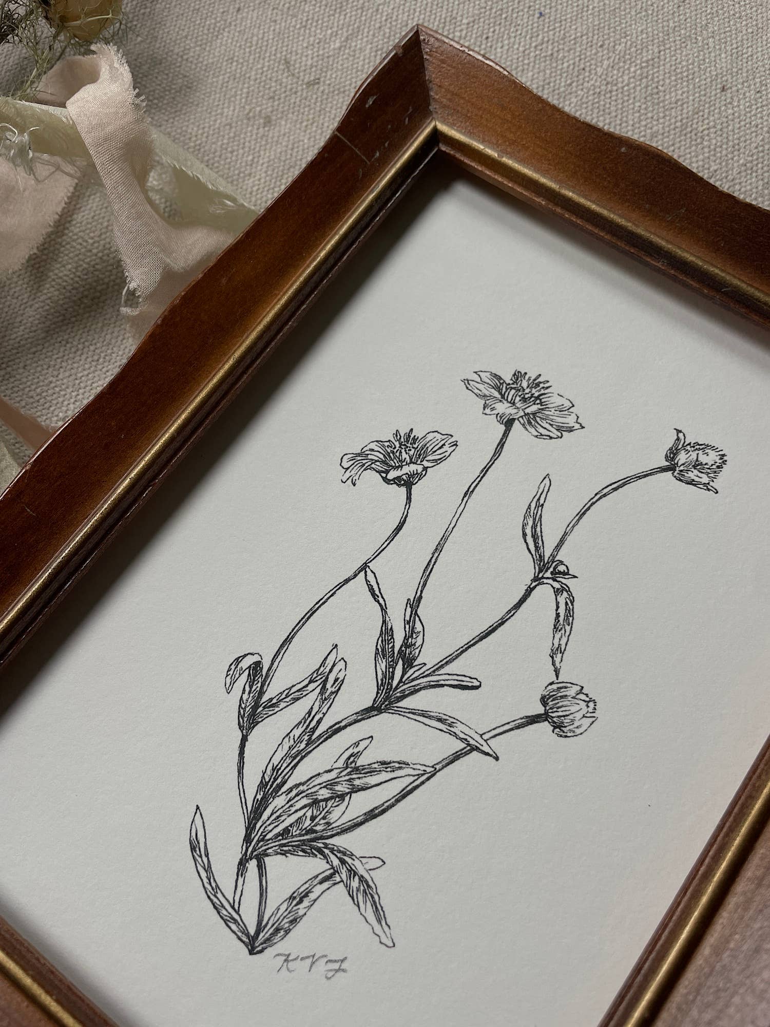 Kara Valentino Ffield Art - Wholesale Art Print - Daisy |  Art Print 8