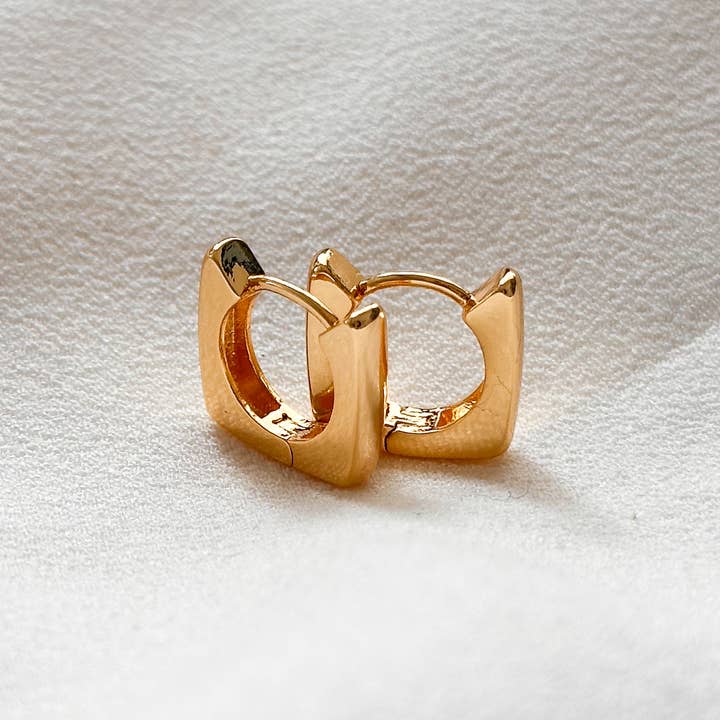 Ellis Grey Jewellery - Venta al por mayor Pendientes de aro - Aros de aro cuadrados chapados en oro3