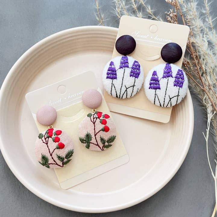 Giggle with Love - Wholesale Dangle Earrings - Floral Embroidery Earring| Handmade Dangle Flower Earrings| Embroidery Gift|Flower Gift for Mom|Gift for Bridesmaids|Flower Thank You Gifts1