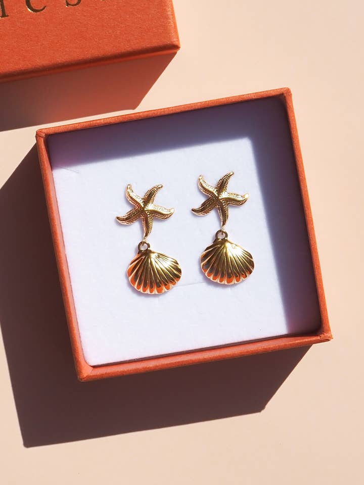 18K Gold Starfish Shell Earrings for wholesale by Alesi Jewellery