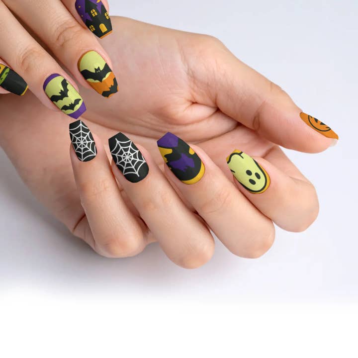 FYNE BODY - Wholesale Press-on/fake nails - Vampy Glamour Halloween Press-On Nails55