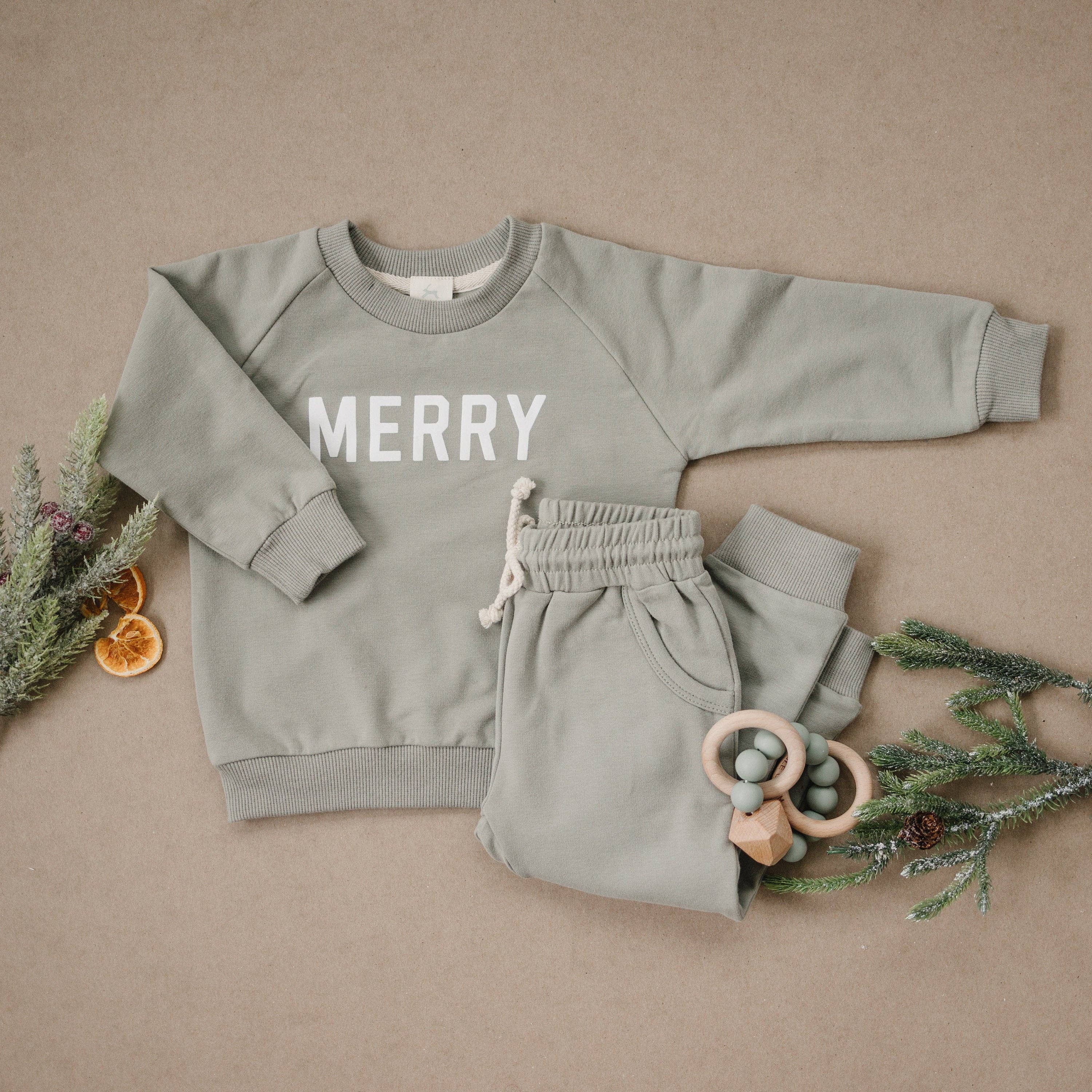 Little Joy Co. – wholesale Top & trouser set – Kids – Merry Graphic Organic Cotton 2pc Jogger Set3