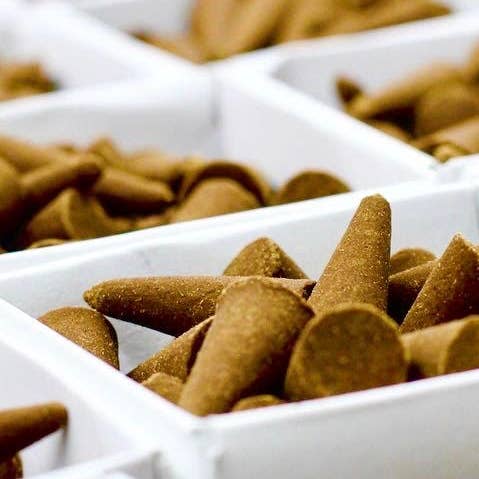 Upstate Stock - Wholesale Incense - Hunter Mountain Spruce - 25 Pack Incense Cones