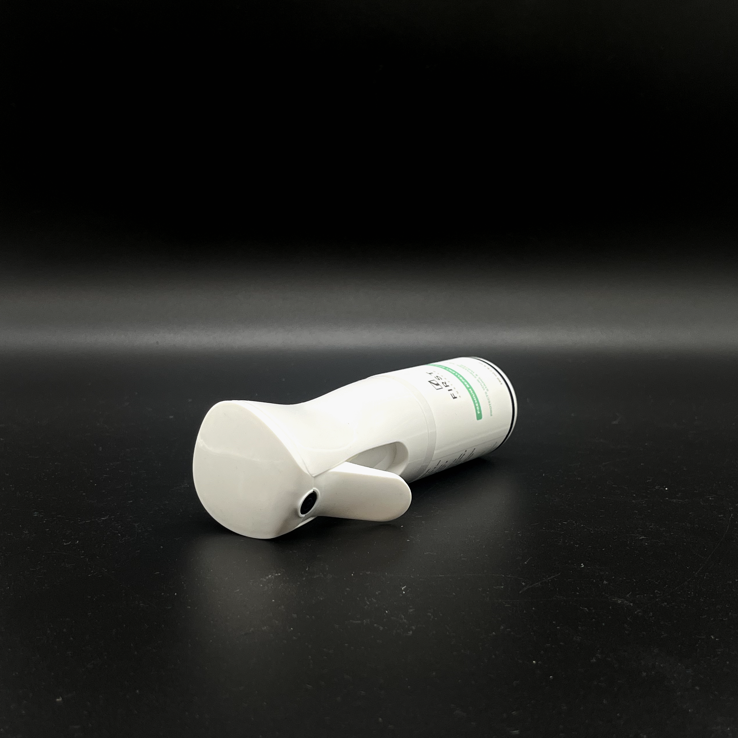 First Amsterdam - Wholesale Shoe Waterproofing Spray - Water-repellent spray | Liquid & Stain Repellent8