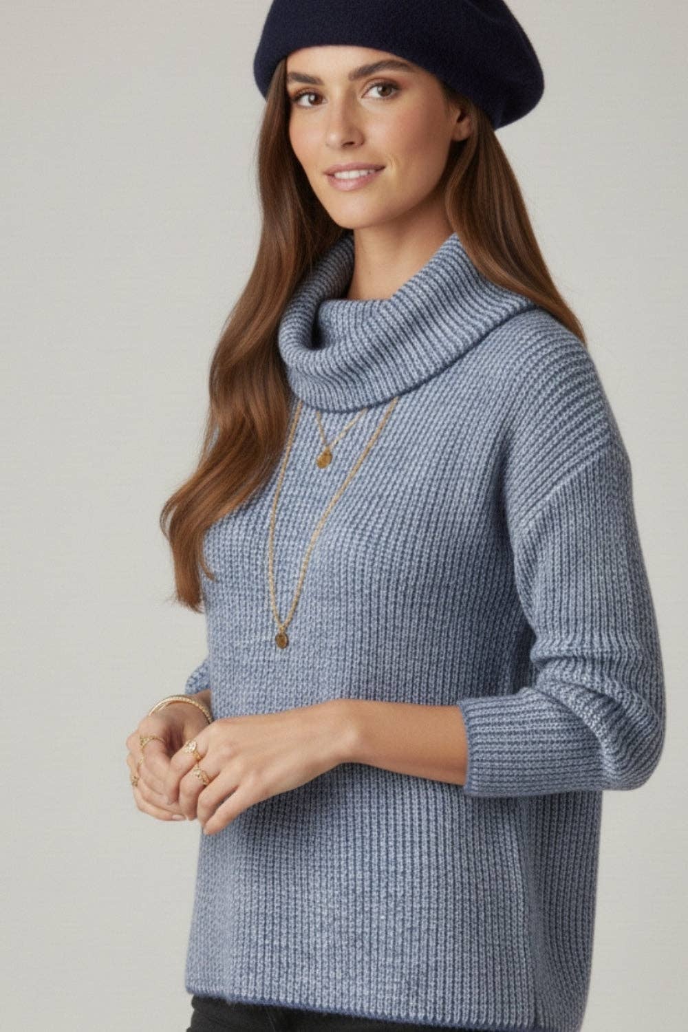 Navy blue ribbed knit sweater with a roll neck for wholesale on Faire2
