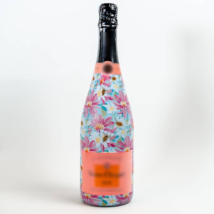 Beau Bottles Busy Bee Garden - Collection de Champagne pour la vente par Beau Bottles
