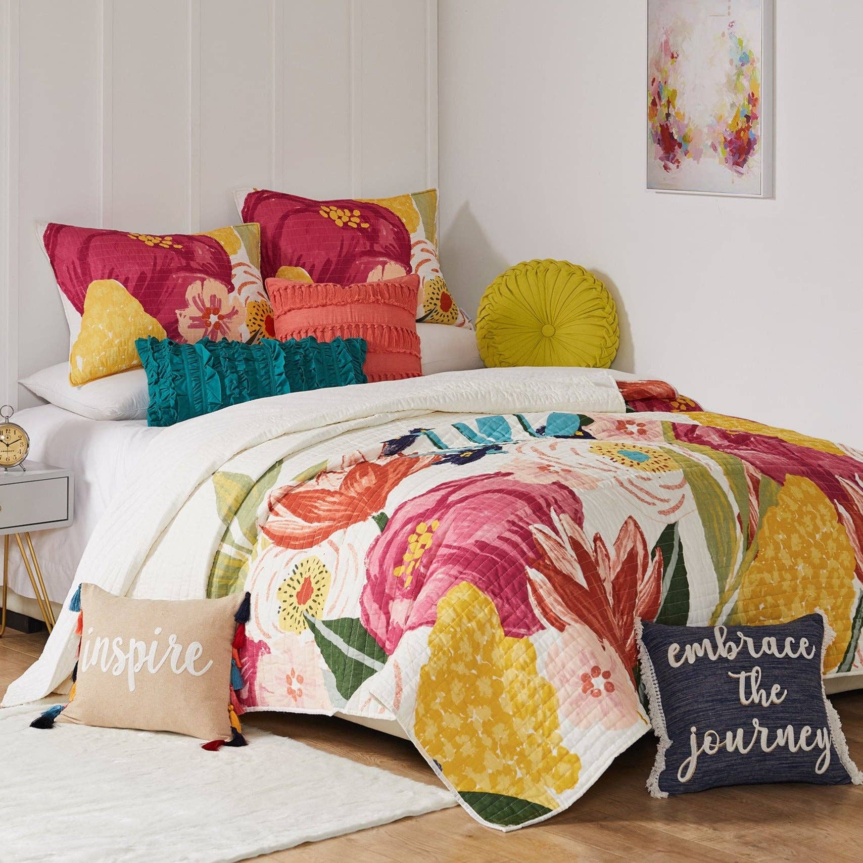 Levtex Home - Wholesale Bedding Set - Grandiflora Quilt Set5