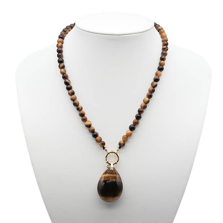 Tigerøje perle halskæde med guldbelagt ståltogglås og vedhæng for engroshandel hos Foliesbijoux