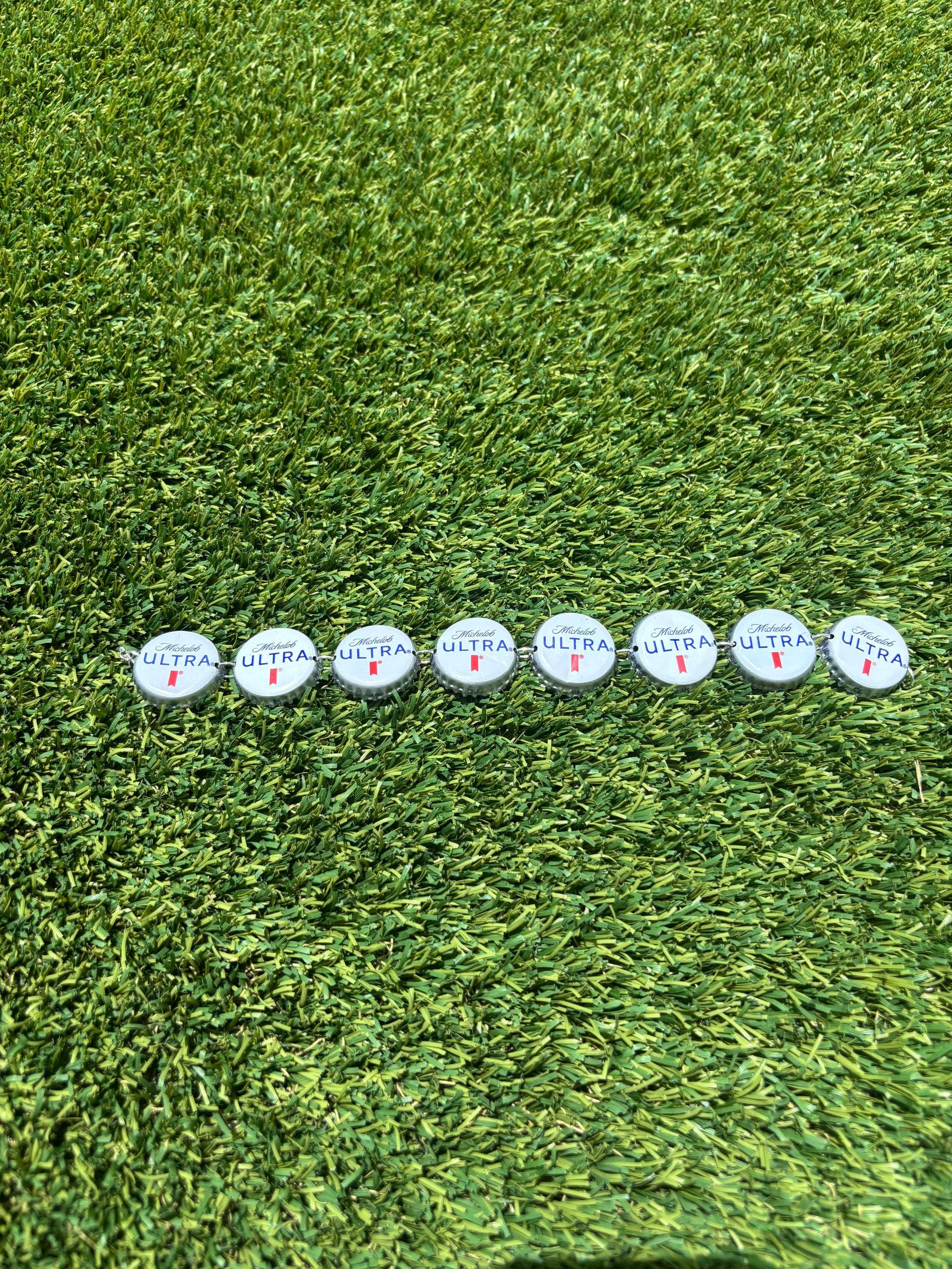 Eric Hill Designs, LLC – Großhandel Hutzubehör – Herren – Trendige Bierflaschen-Top-Hut-Kette4