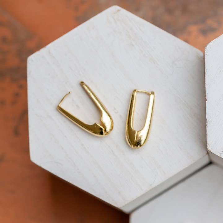 Selene Tropfen (Verlängerte Huggies) für den Großhandel von 55 North Studio