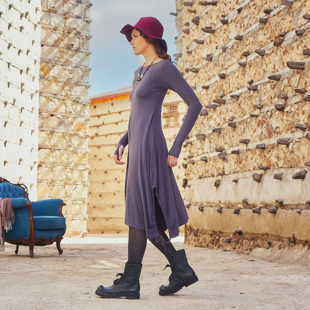 Los Banditos – Großhandel Kleid – Damen – Langes Winterkleid mit Daumenloch in Anthrazit1