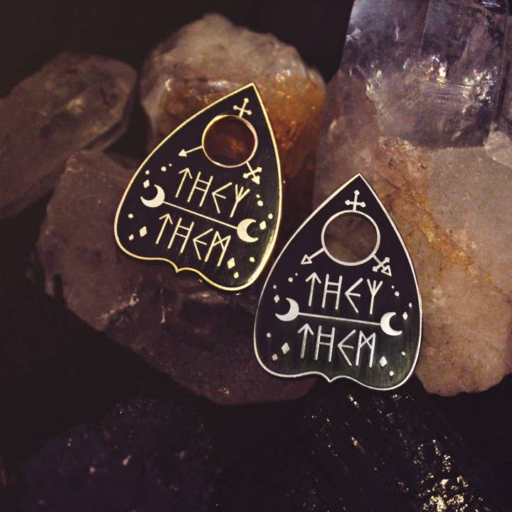 GRRRL Spells - Wholesale Lapel Pin/Button - Original Pronoun Planchette Pin2