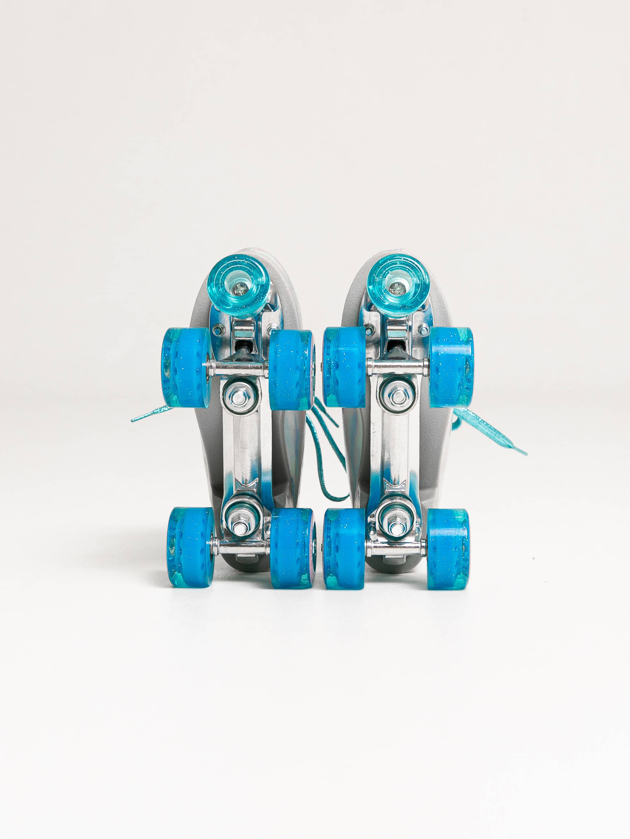 Flamingueo - Wholesale Sporting Accessories - Skates 4 Wheels Holographic 2