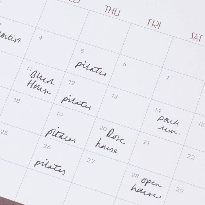 Papier UK – wholesale Calendar – Modern Type Desk Calendar2