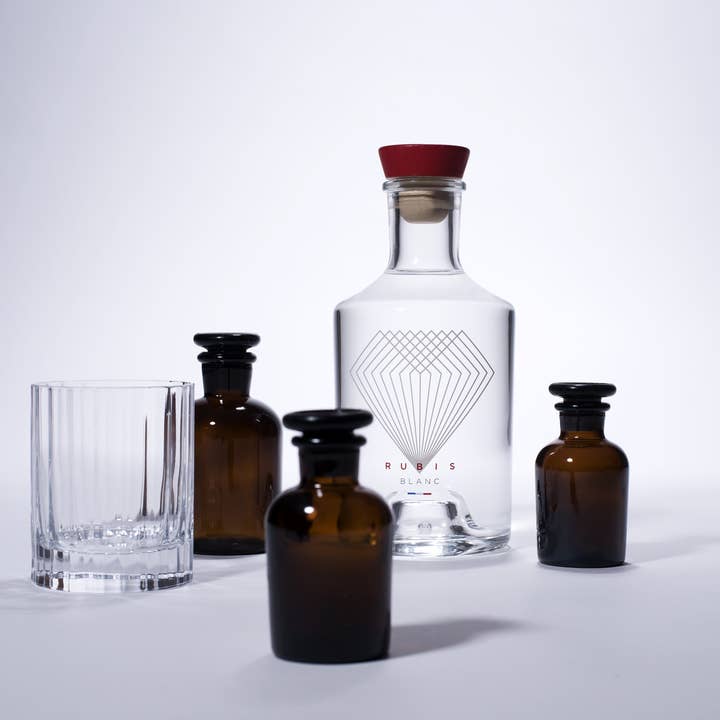 Rubis blanc - Vendita all'ingrosso Whisky - WHITE RUBY: malt puro bianco in confezione1