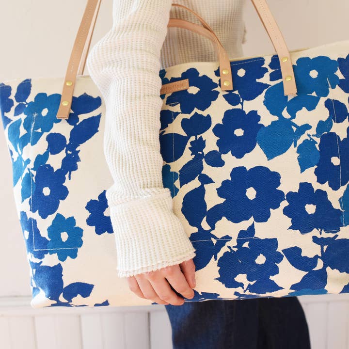 Sac de week-end Royal Anita E pour la vente par Erin Flett