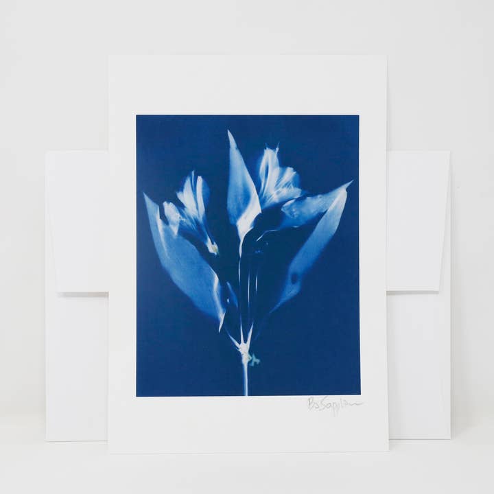 Carte-note Lily Giclée/petits caractères pour la vente par Little Gem Gallery