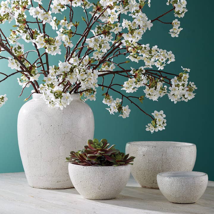 Napa Home & Garden - Wholesale Artificial Flowers - Quince Blossom Branches 48", Bundle Of 22