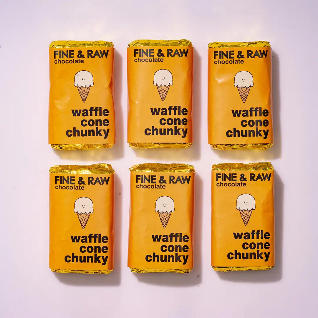 FINE & RAW - Wholesale Chocolate Bar - Waffle Cone Chunky2