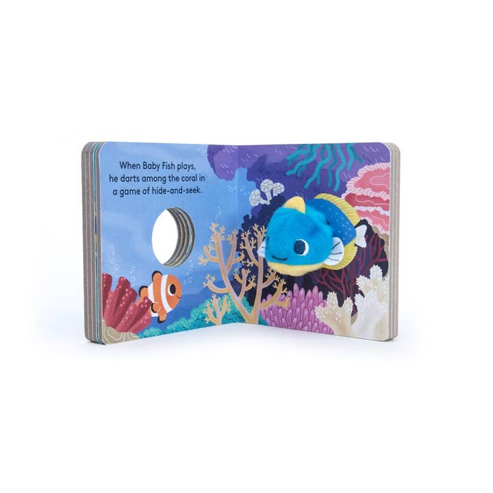 Chronicle Books - Wholesale Baby & Toddler Book (0-2) - Baby Fish: Finger Puppet Book3
