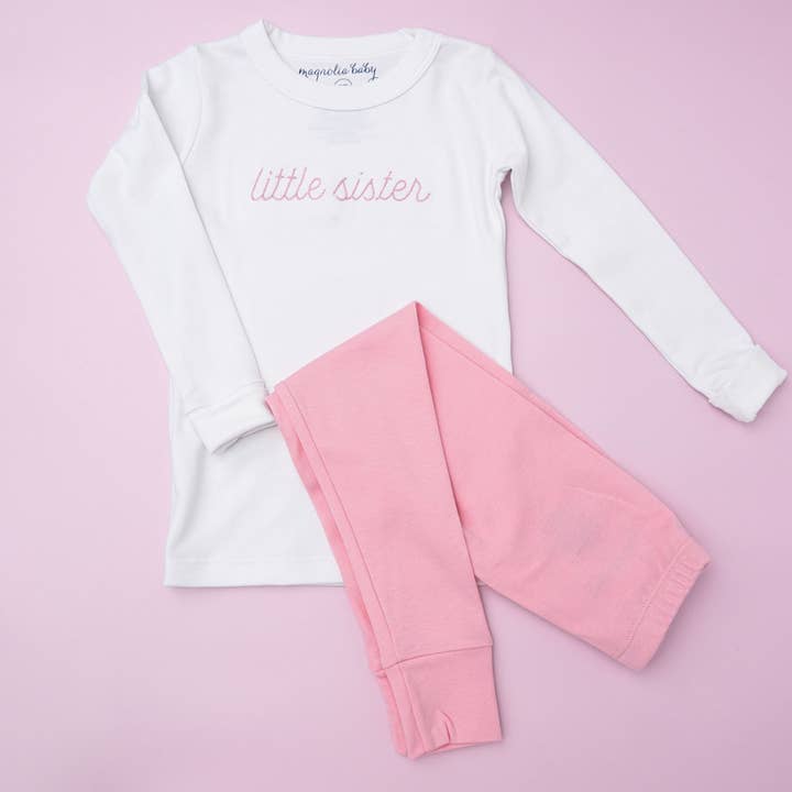 Pijama largo bordado Little Sister para venta al por mayor de Magnolia Baby