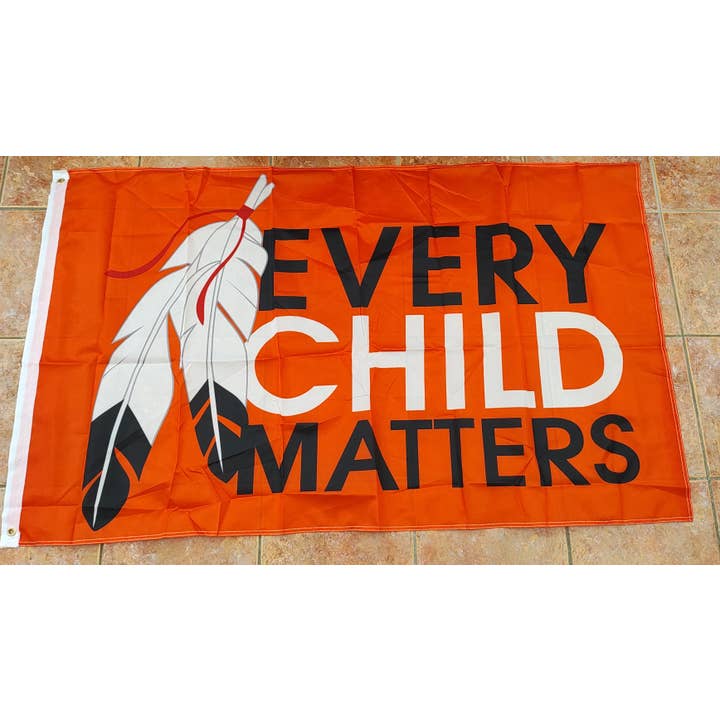 Elk kind is belangrijk 5'x3' voor wholesale door Worldwide Flags Ltd